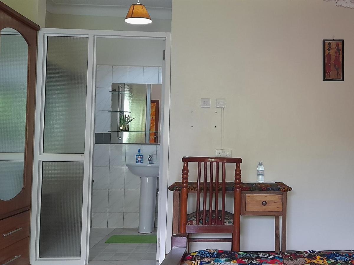 Aivilo Home 엔테베 외부 사진